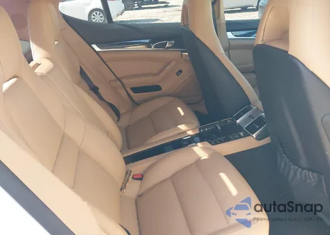 2016 Porsche Panamera 4 from USA, damaged, VIN WP0AA2A70GL000159